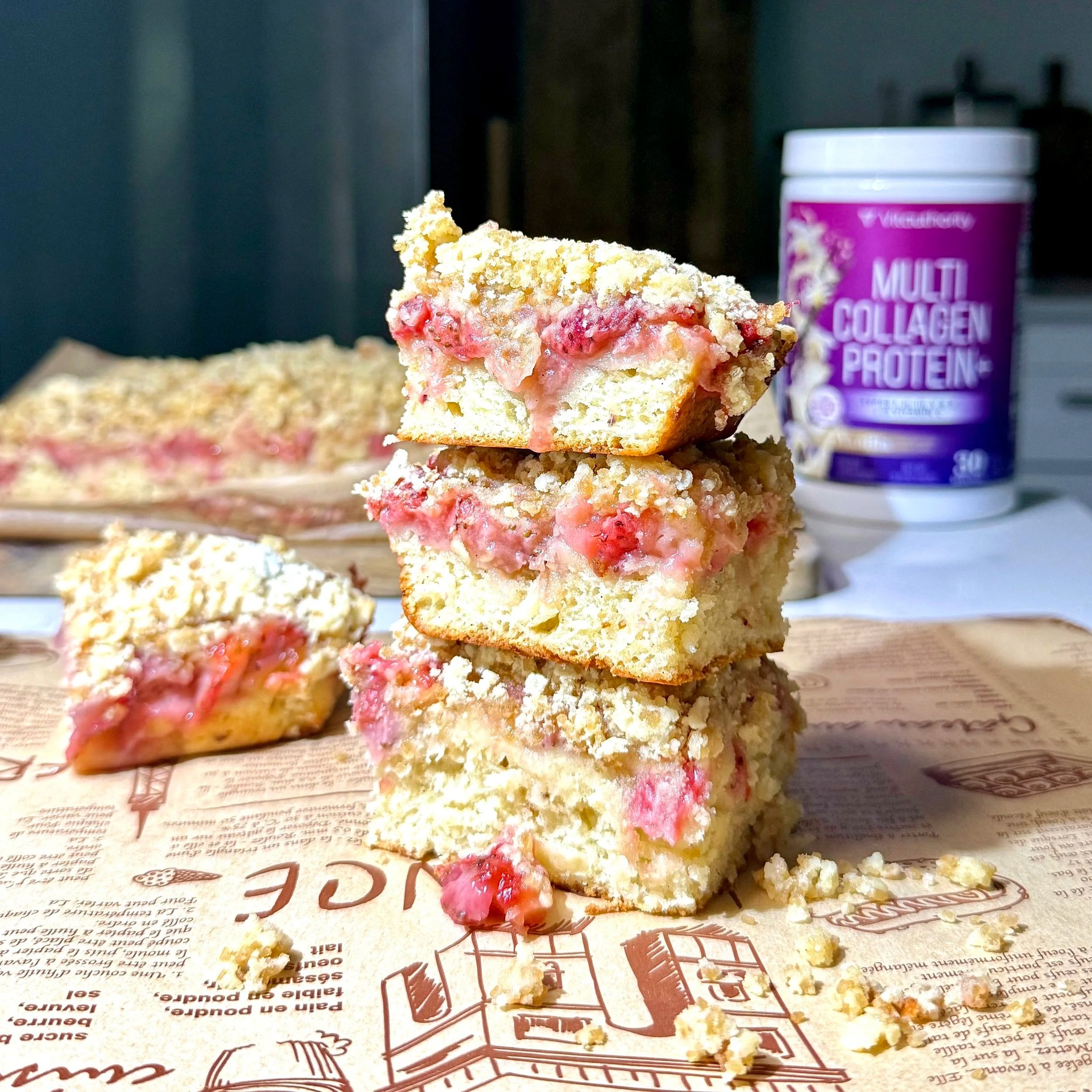  Once cooled, the bars slice cleanly into soft, jammy squares with the perfect crumble. 